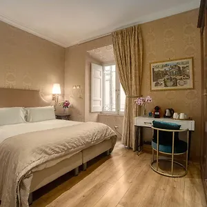 Bq House Trevi Luxury Guest house
